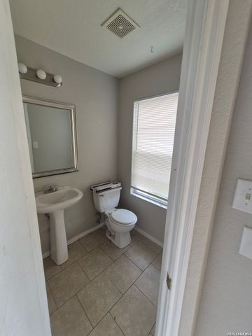 4526 Safe Harbor, San Antonio, TX 78244