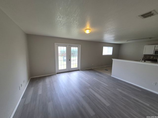 4526 Safe Harbor, San Antonio, TX 78244