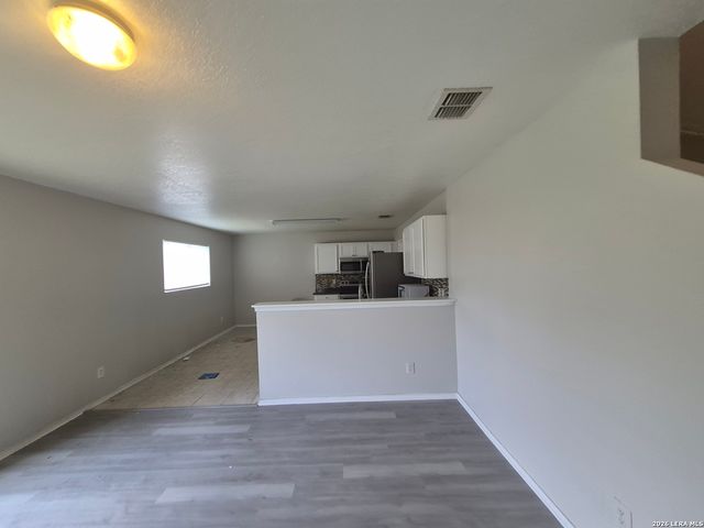 4526 Safe Harbor, San Antonio, TX 78244