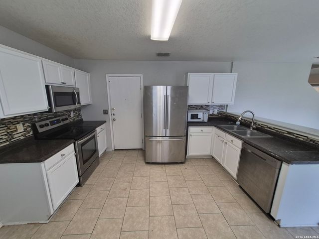4526 Safe Harbor, San Antonio, TX 78244