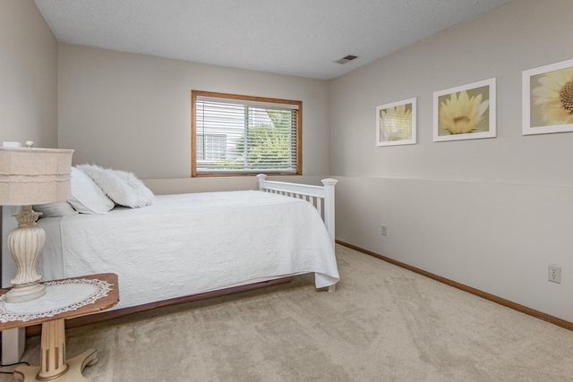 14692 Yosemite Avenue S, Savage, MN 55378