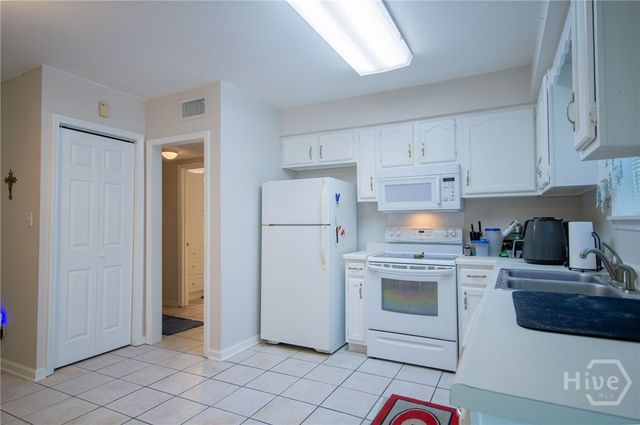 5 5th Avenue, Tybee Island, GA 31328