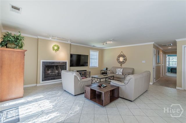 5 5th Avenue, Tybee Island, GA 31328