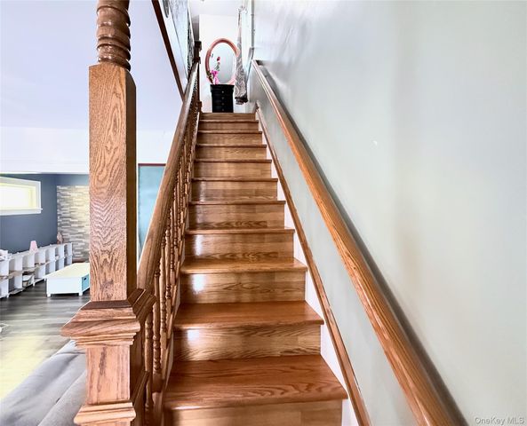 9230 212th Place, Queens Village, NY 11428