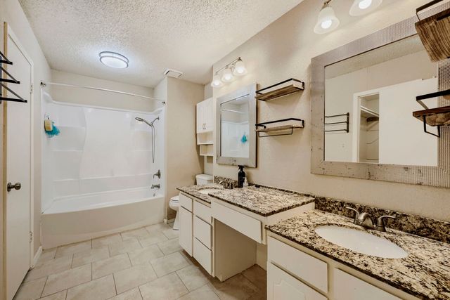 8437 Glenann Drive, North Richland Hills, TX 76182