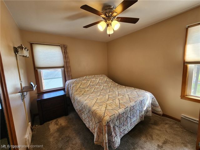 2451 W Manor Avenue, Poland, OH 44514