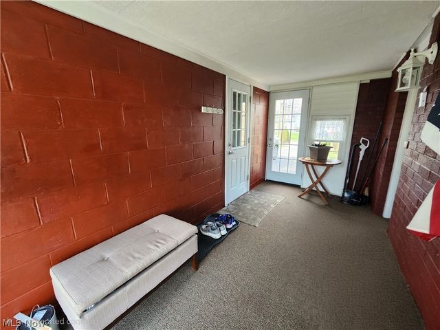 2451 W Manor Avenue, Poland, OH 44514