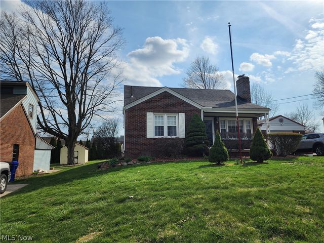 2451 W Manor Avenue, Poland, OH 44514