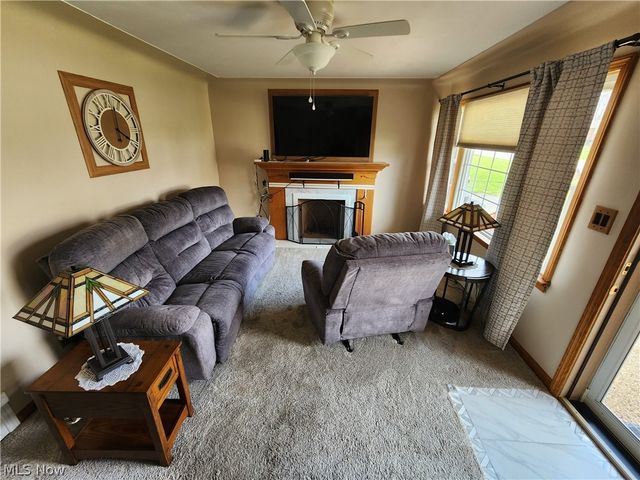 2451 W Manor Avenue, Poland, OH 44514