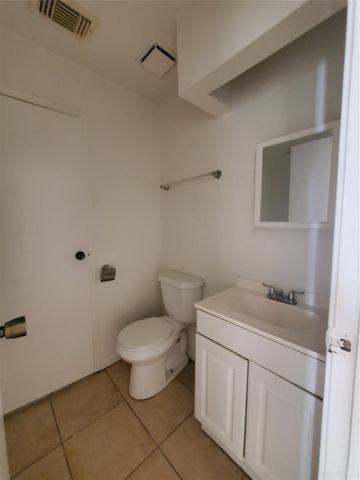 5315 Gayla Lane, Baytown, TX 77521