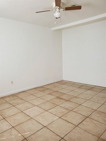 5315 Gayla Lane, Baytown, TX 77521