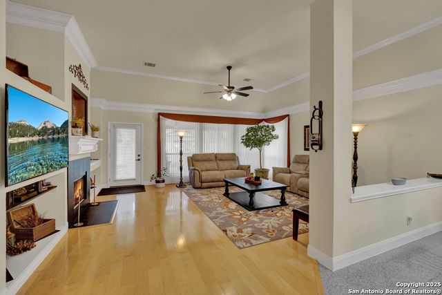 4520 Grand Forest, Schertz, TX 78154