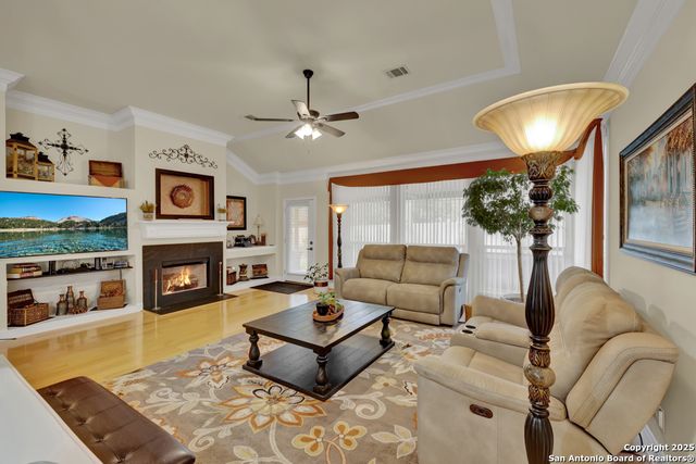 4520 Grand Forest, Schertz, TX 78154