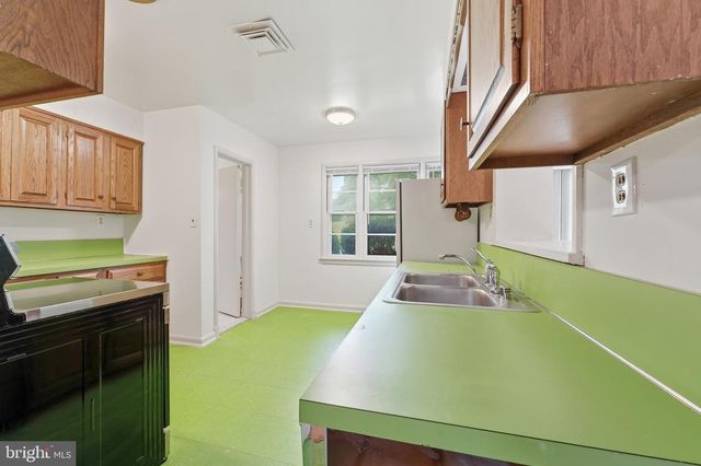 228 NORTHWEST TER, Silver Spring, MD 20901
