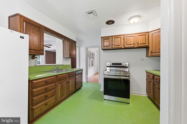 228 NORTHWEST TER, Silver Spring, MD 20901