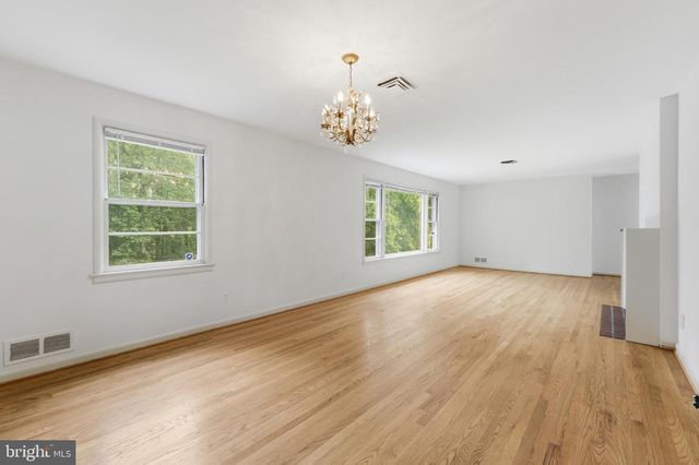 228 NORTHWEST TER, Silver Spring, MD 20901