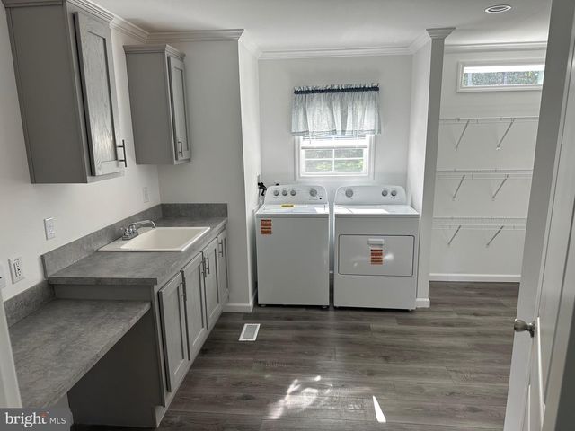 6 EVERGREEN DR, Quakertown, PA 18951