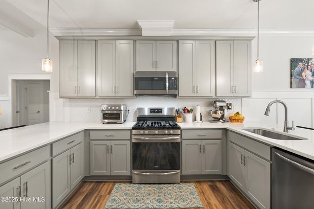 742 Wharton Avenue, Wilmington, NC 28412