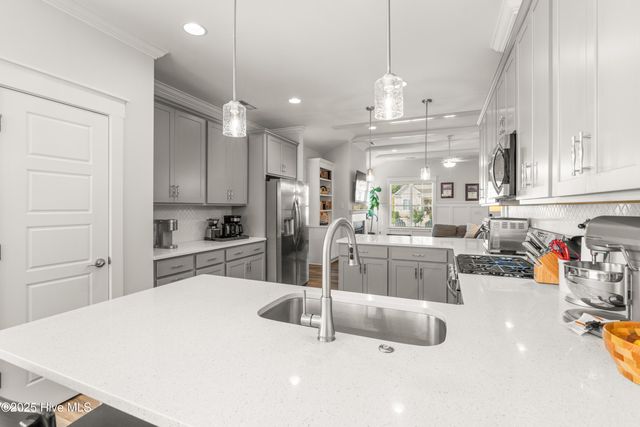 742 Wharton Avenue, Wilmington, NC 28412