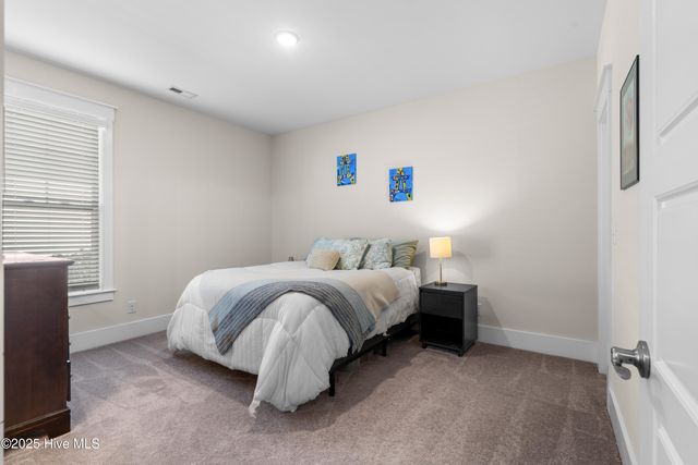 742 Wharton Avenue, Wilmington, NC 28412
