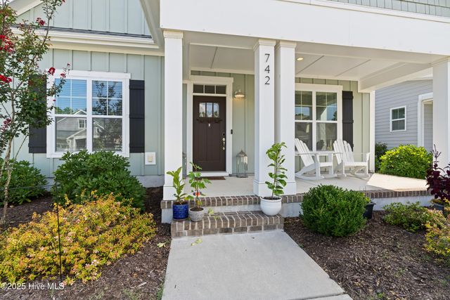 742 Wharton Avenue, Wilmington, NC 28412