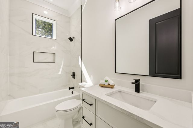 2590 Camp Mitchell Road, Grayson, GA 30017