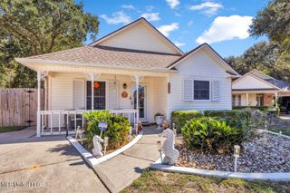404 Magazine Circle, Gulfport, MS 39507