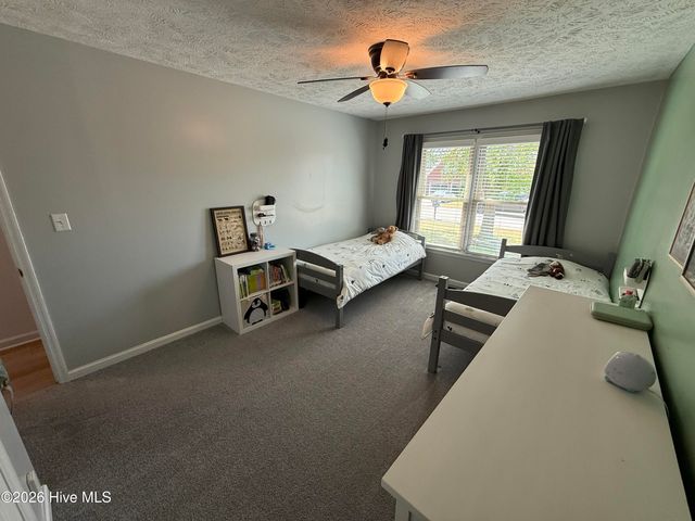 6318 Streeter Drive, Hope Mills, NC 28348