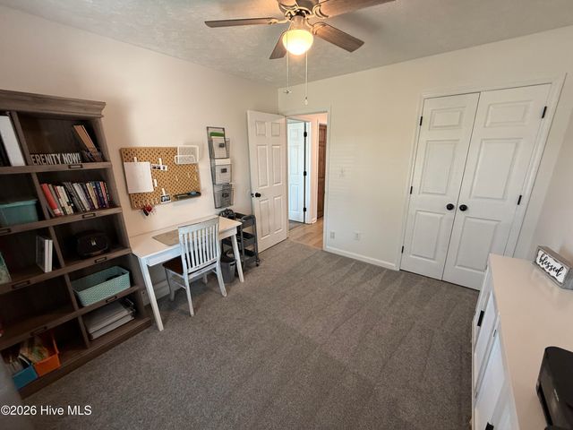 6318 Streeter Drive, Hope Mills, NC 28348