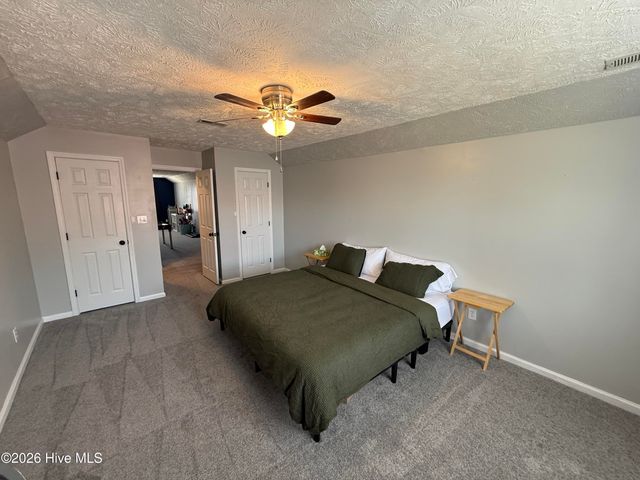 6318 Streeter Drive, Hope Mills, NC 28348