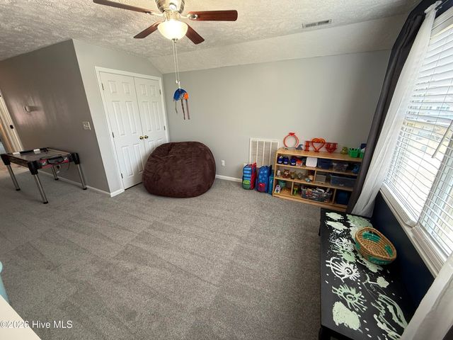 6318 Streeter Drive, Hope Mills, NC 28348