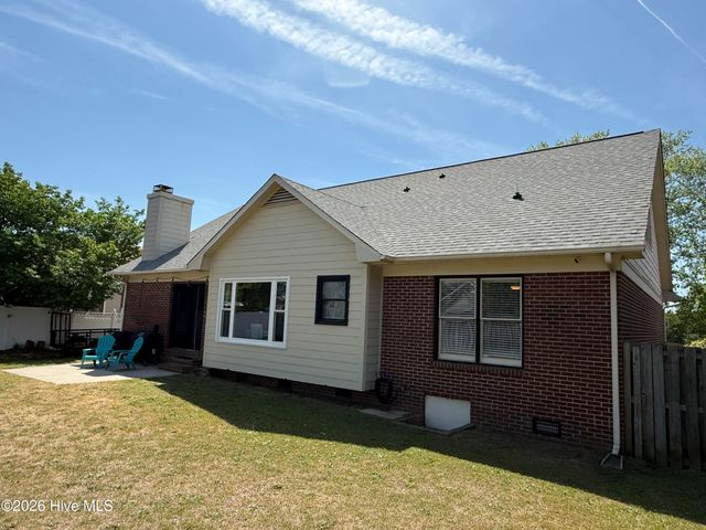 6318 Streeter Drive, Hope Mills, NC 28348