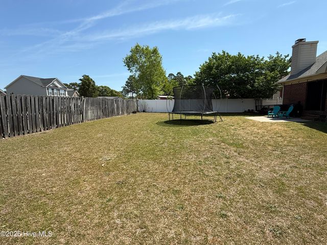 6318 Streeter Drive, Hope Mills, NC 28348