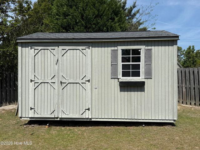 6318 Streeter Drive, Hope Mills, NC 28348