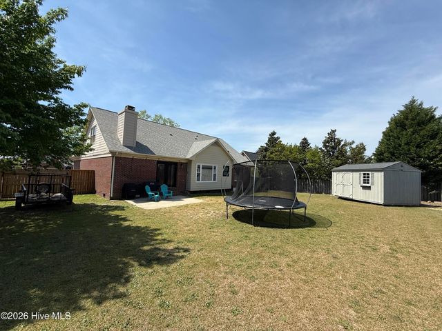 6318 Streeter Drive, Hope Mills, NC 28348