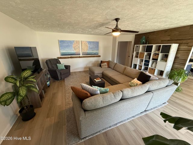 6318 Streeter Drive, Hope Mills, NC 28348