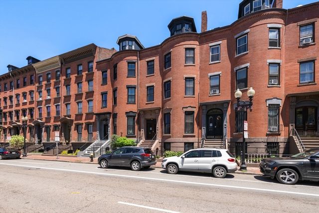 668 Massachusetts Ave 4, Boston, MA 02118