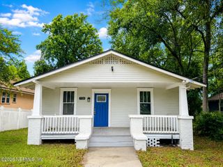 725 CALVERT Street, Jacksonville, FL 32208