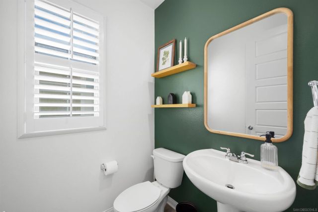 10664 Cobble Court, Santee, CA 92071