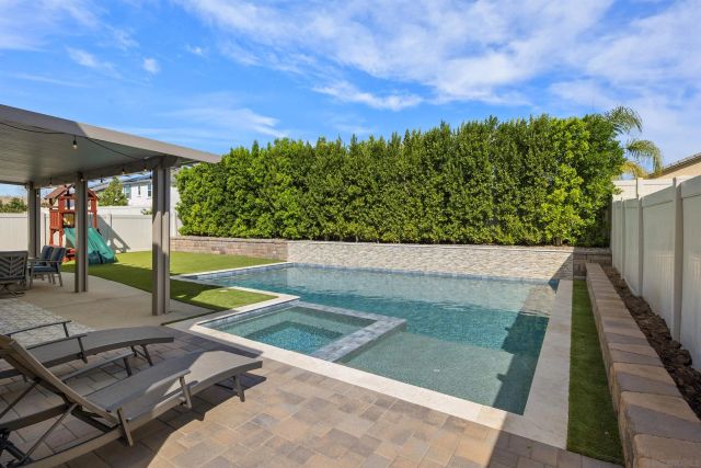 10664 Cobble Court, Santee, CA 92071