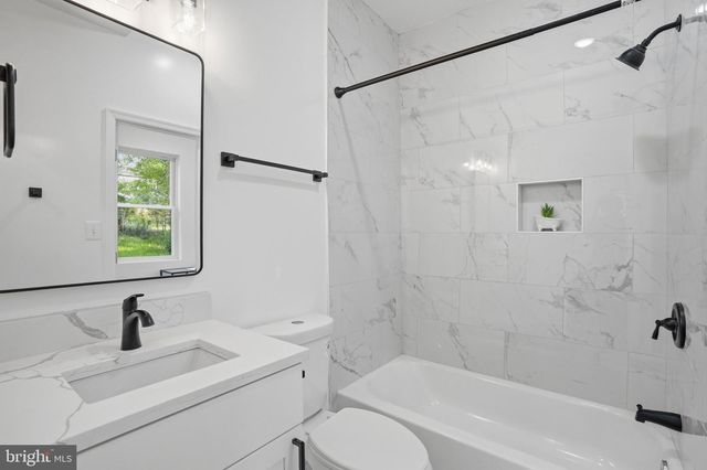 4116 32ND ST, Mount Rainier, MD 20712