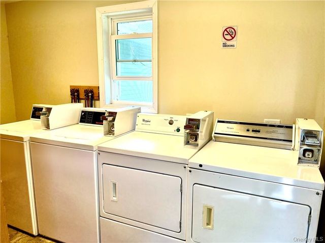 382 County Route 22 1, Middletown, NY 10940