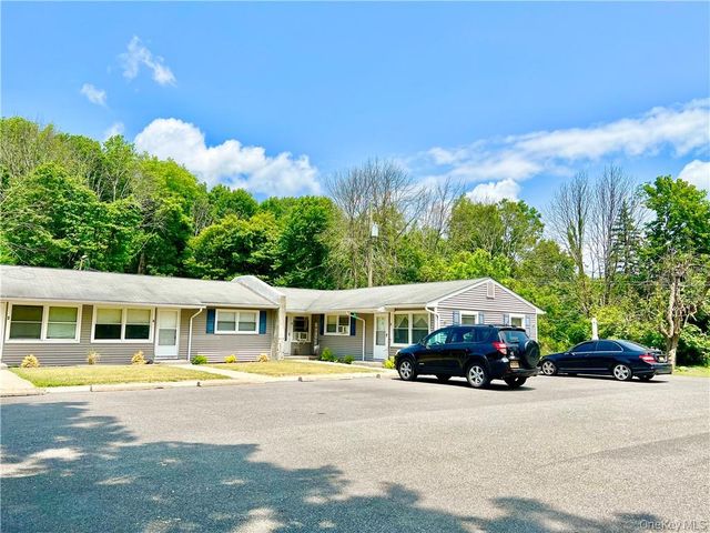 382 County Route 22 1, Middletown, NY 10940