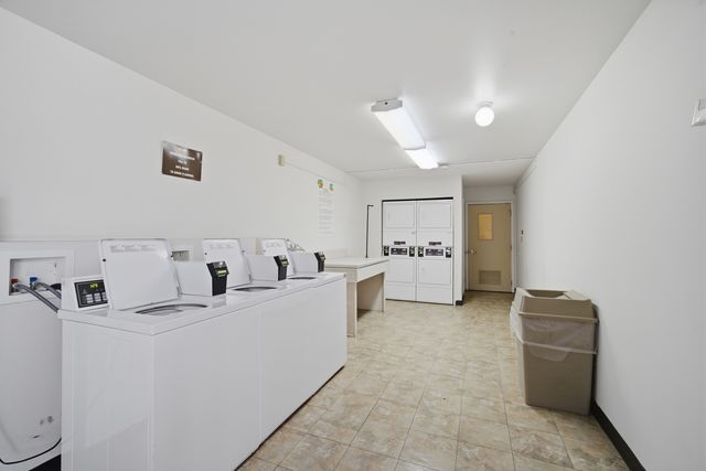 1926 Prairie Square 313, Schaumburg, IL 60173