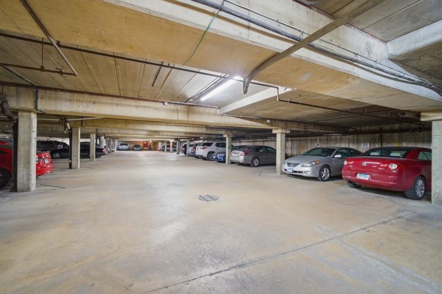 1926 Prairie Square 313, Schaumburg, IL 60173