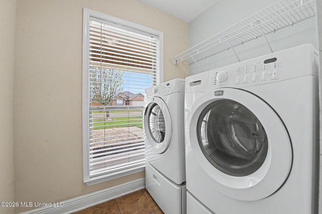 17350 Palm Ridge Drive, D'iberville, MS 39540