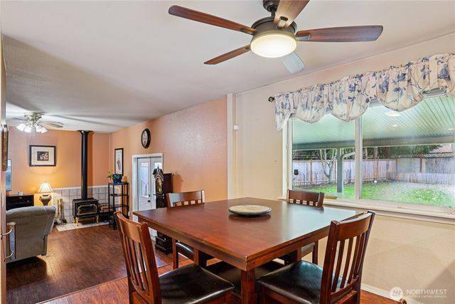 11404 208th Avenue E, Bonney Lake, WA 98391