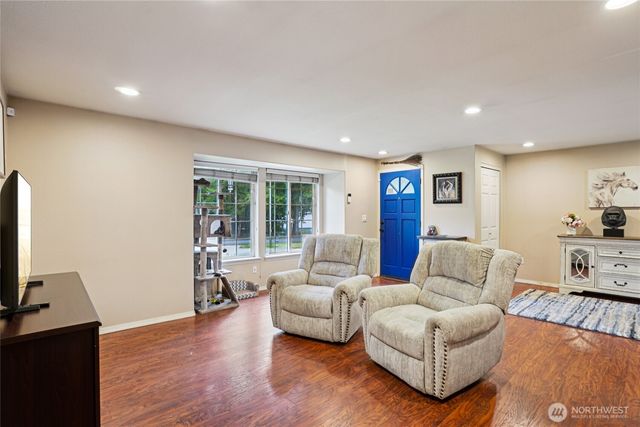 11404 208th Avenue E, Bonney Lake, WA 98391