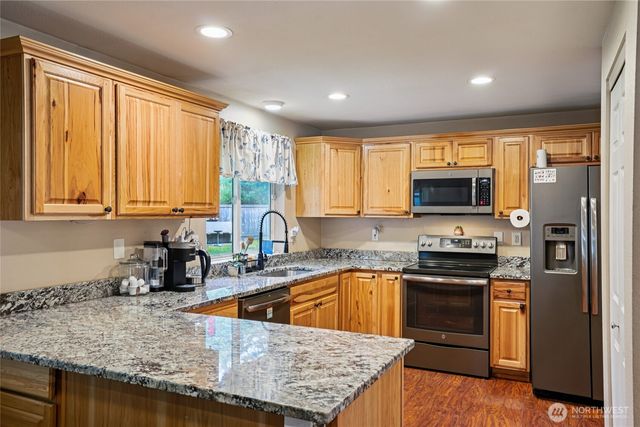 11404 208th Avenue E, Bonney Lake, WA 98391