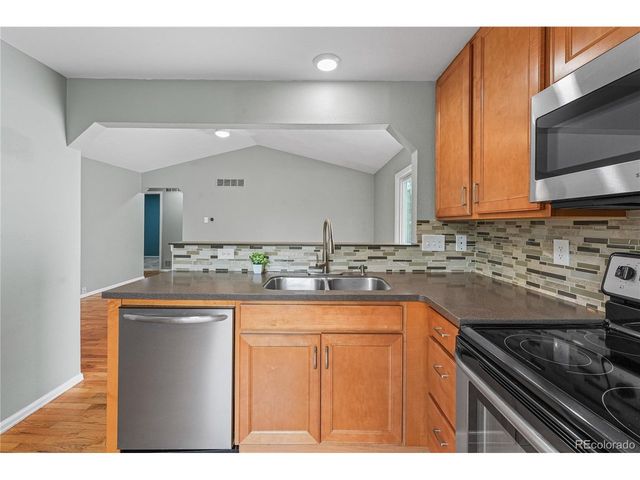 5623 W 76th Dr, Arvada, CO 80003